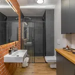 Apartment Fuzja Sen Fabrykanta By Fusionaparts Lodz