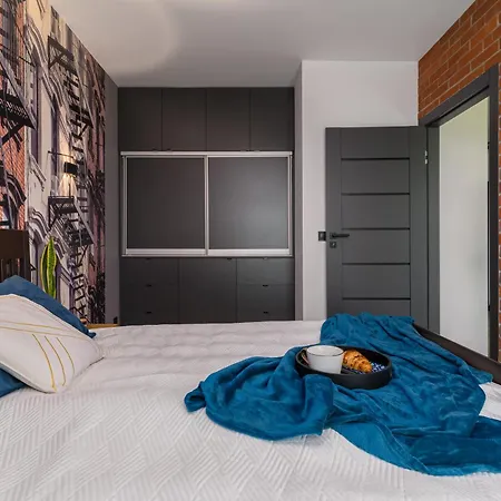 Fuzja Sen Fabrykanta - Darmowy Parking Apartment Lodz (Lodz)