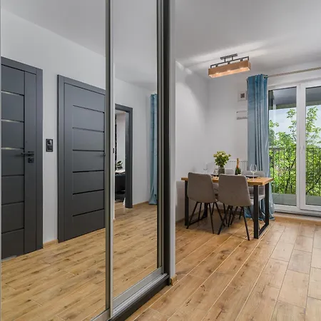 Fuzja Sen Fabrykanta - Darmowy Parking Apartment Lodz (Lodz)